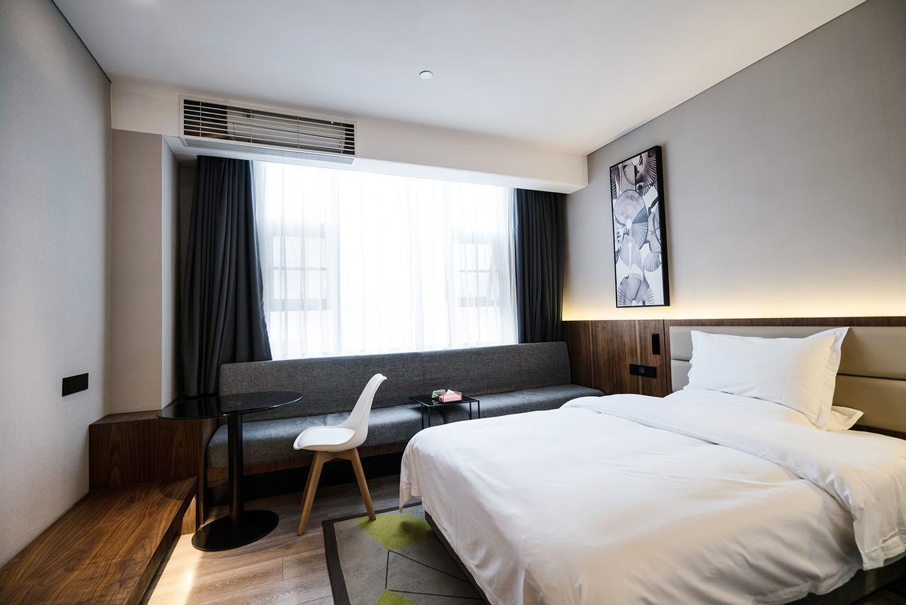 Ufun Hotel Guiya Road Branch Nanning Exteriör bild